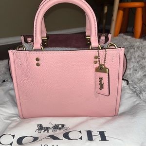 Coach Rogue 25 Peony